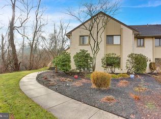 40 Muirfield Dr, Reading, PA 19607