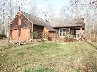 40 Buck Rd, Amston, CT 06231