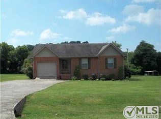 75 Notch Ln, Hartsville, TN 37074