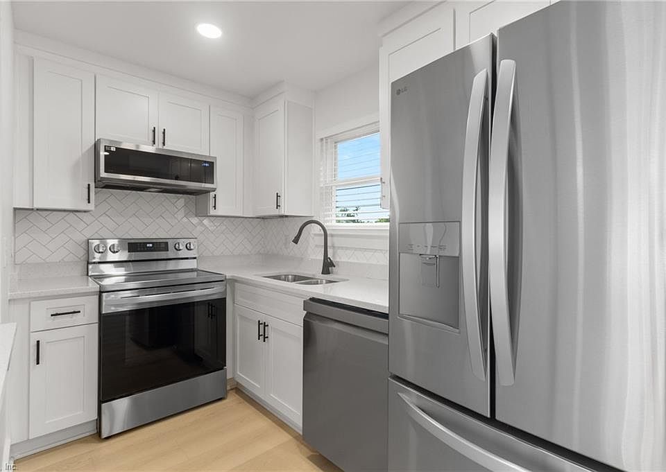 1st image of 9600 2nd Bay St #104