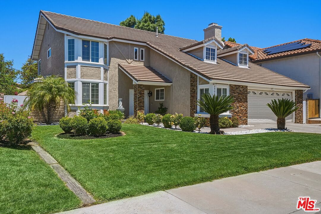 こんな感じでお願いします 29061 Saddlebrook Dr, Agoura Hills, CA 91301 | MLS #26834167 | Zillow