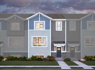 2237 Gateway Curv, North St Paul, MN 55109