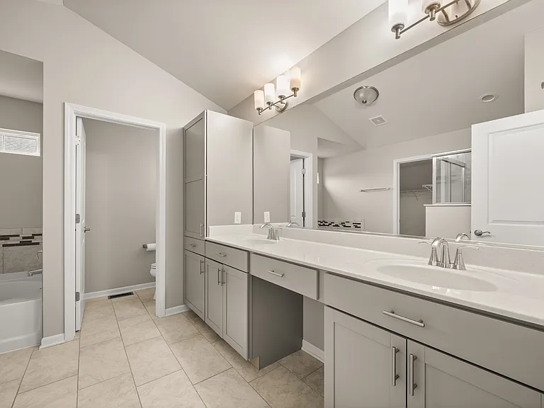 406 Mary Ann Cir — Photo 18