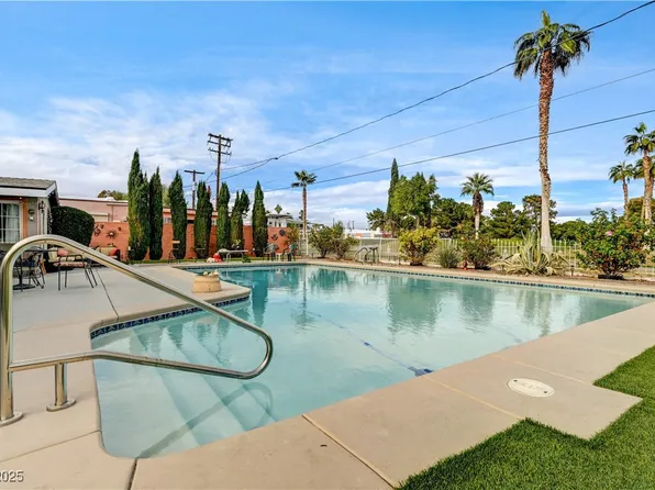 1914 Ottawa Dr, Las Vegas, NV 89169