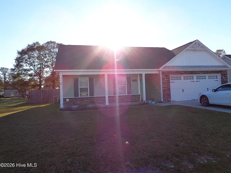 214 Long Neck Dr — Photo 2