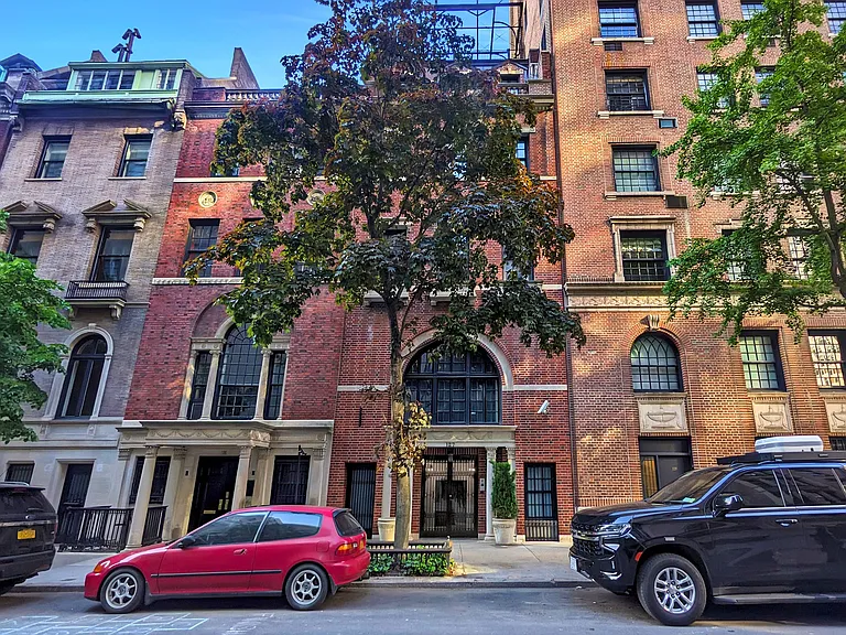 127 E 69th St #PENTHOUSE — Photo 11