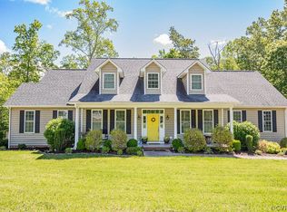 219 Briarwood Dr, Farmville, VA 23901
