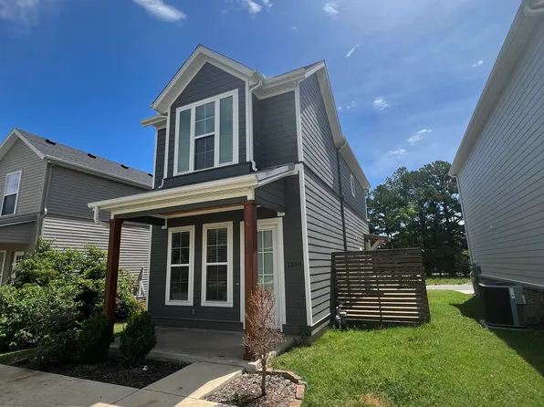 1390 S Duncan Ave #1390, Fayetteville, AR 72701