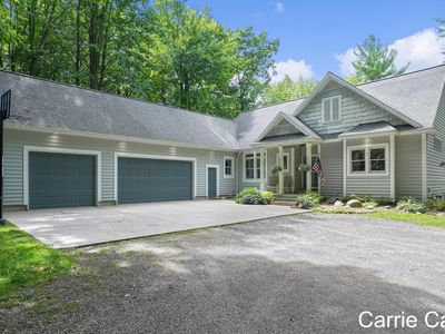 12185 Hart St NE, Greenville, MI, 48838