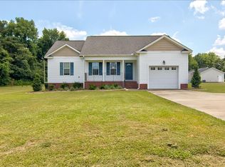 114 Hooks Glenn Dr, Kenly, NC 27542