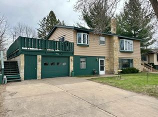 1026 S Starr Ave, New Richmond, WI 54017