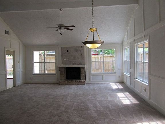 2nd image of 12715 Ashford Creek Dr