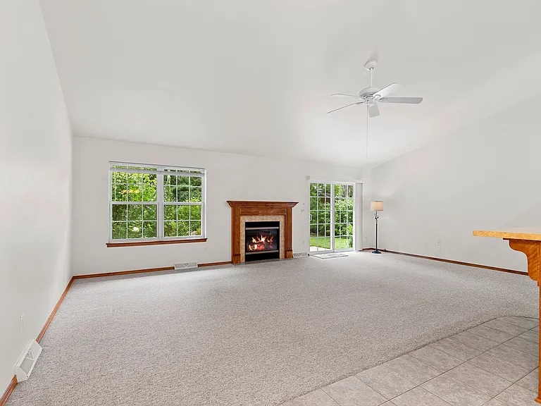 945 Harwood Ave — Photo 13