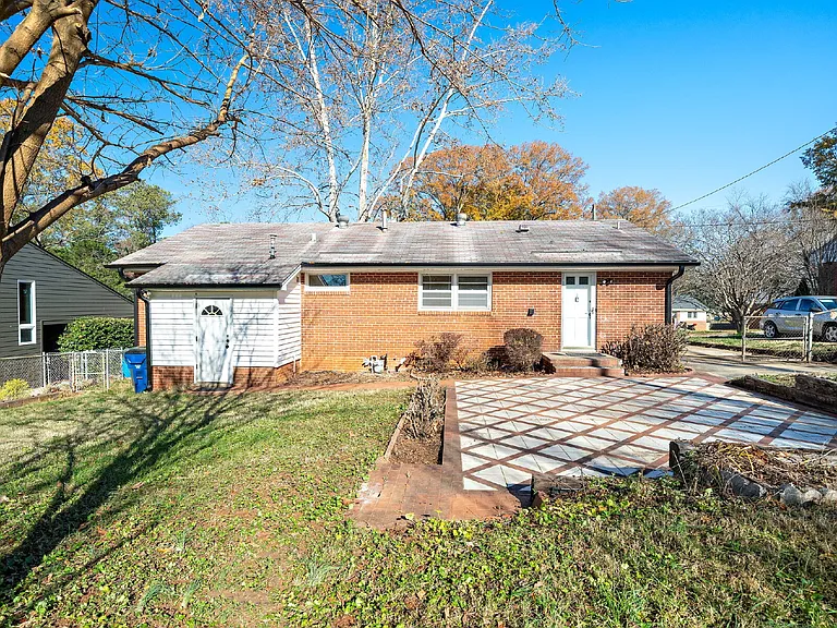 2312 Sheffield Rd — Photo 27