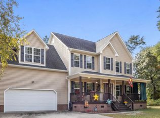 128 Bayshore Dr, Sneads Ferry, NC 28460