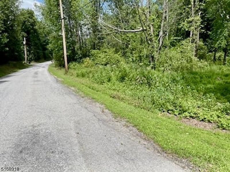 2nd image of 00 Rockport Rd