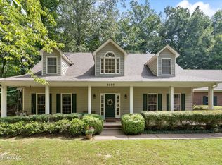 6600 Autumn Oaks Dr, Olive Branch, MS 38654