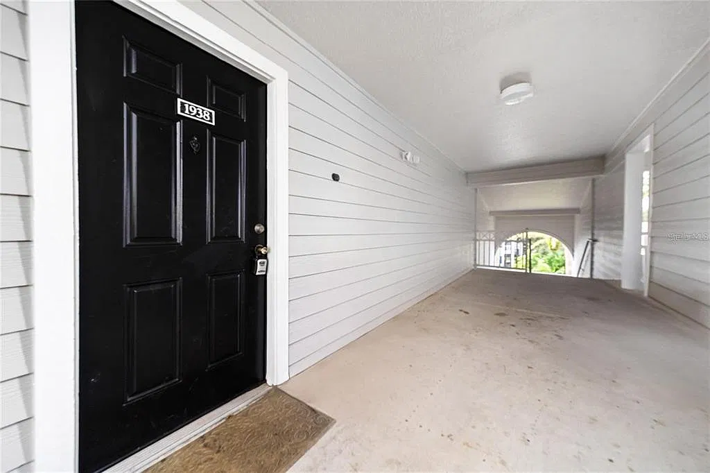 1 bed, 1.0 bath, 650 sqft, $1,350 — Photo 2