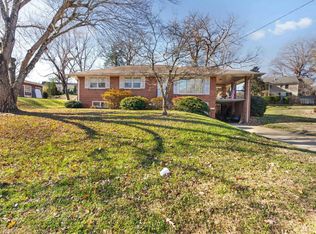 139 Oakwood Cir, Danville, VA 24541