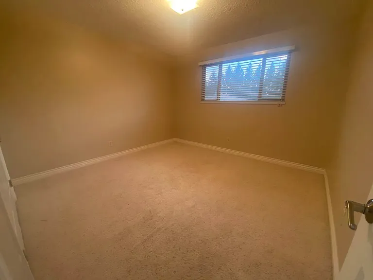 2260 Richards Ave #2 — Photo 12