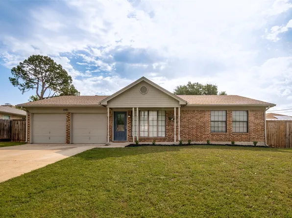 1721 Meadow Lane Ter, Fort Worth, TX 76112