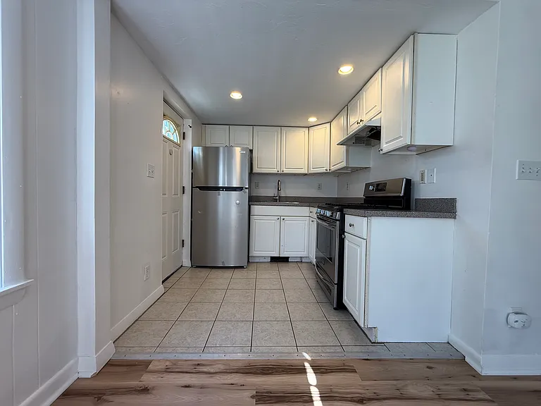 347 Washington St #1 — Photo 1