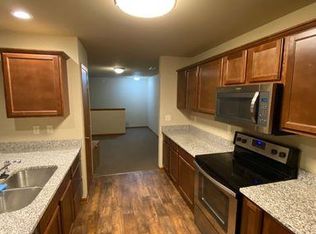 16001 Stonebrook Dr #3, Jackson, WI 53037