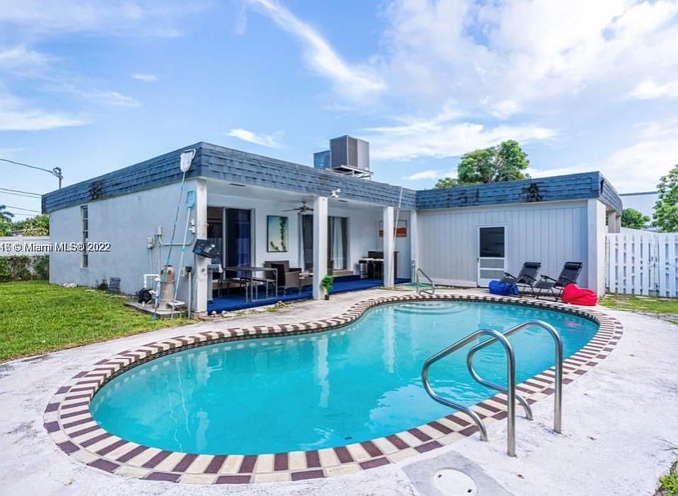 1st image of 1281 SW 32nd St #1281