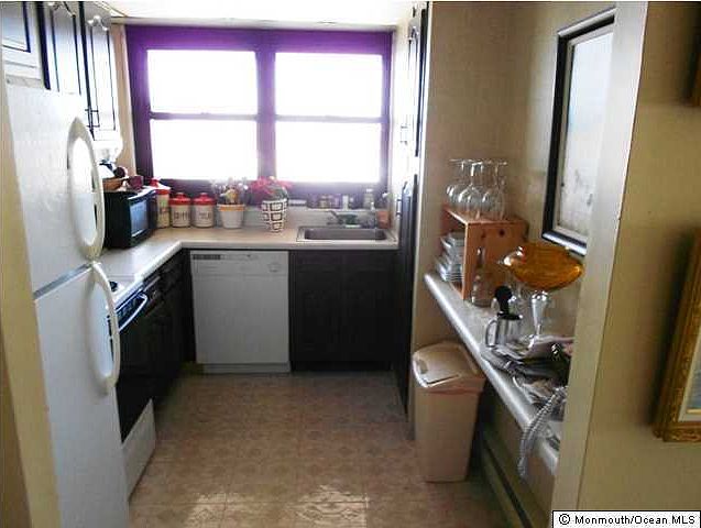 2nd image of 480 Ocean Boulevard #8B