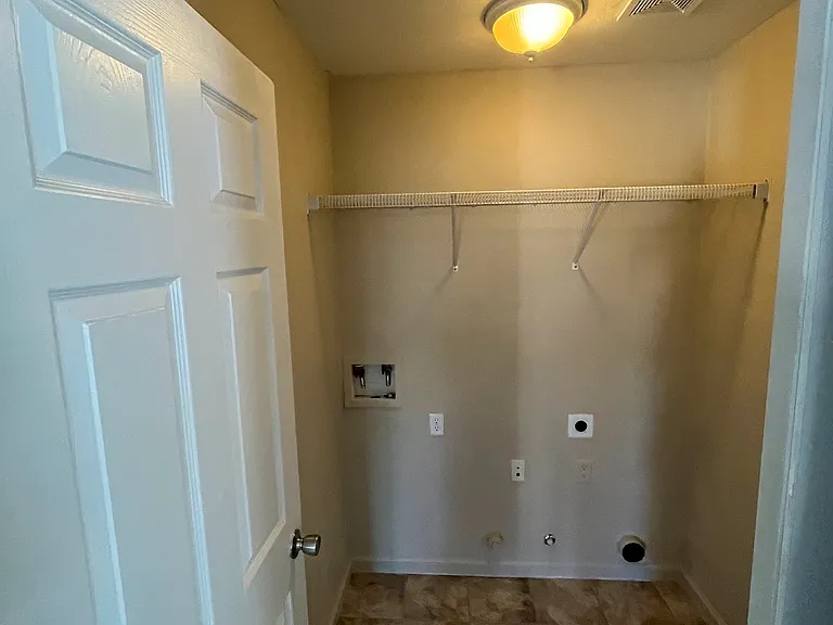 5619 E Pitt Ave — Photo 6