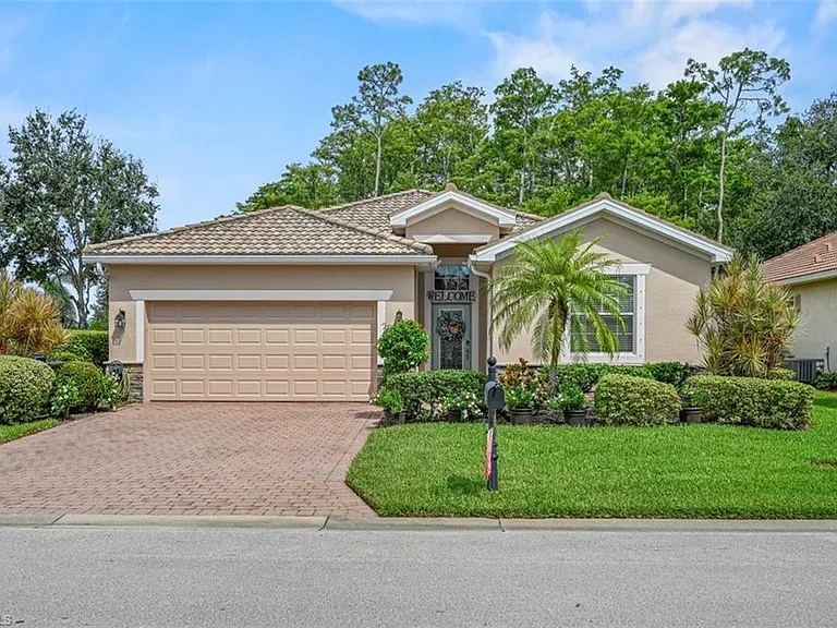 10522 Yorkstone Dr — Photo 1