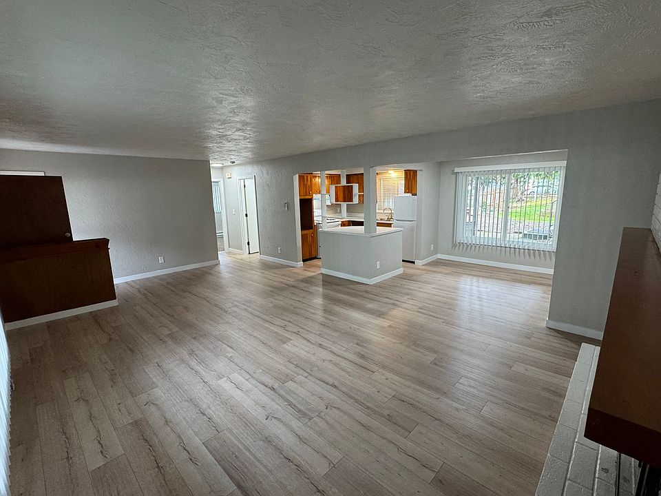1st image of 101-108 Dell Villa Dr SE #3801-102
