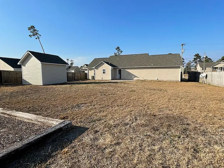 308 Sinclair Ln — Photo 34