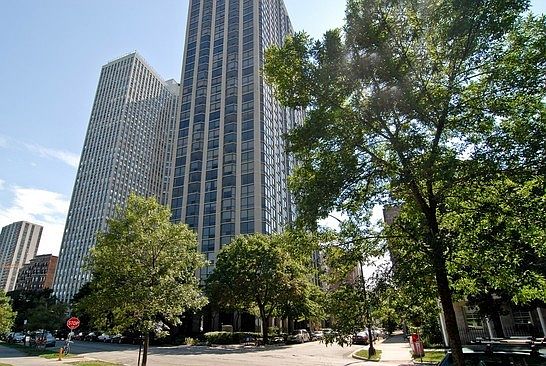 1st image of 2650 N Lakeview Ave APT 1705