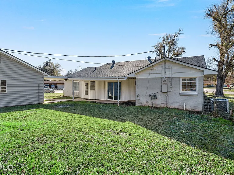 3521 Madison Park Blvd — Photo 42