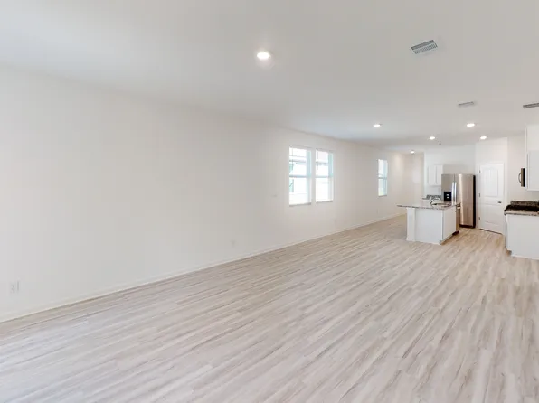 950 Drago Dr, Baton Rouge, LA 70820