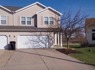 1210 Beacon Hill Ct, Normal, IL 61761