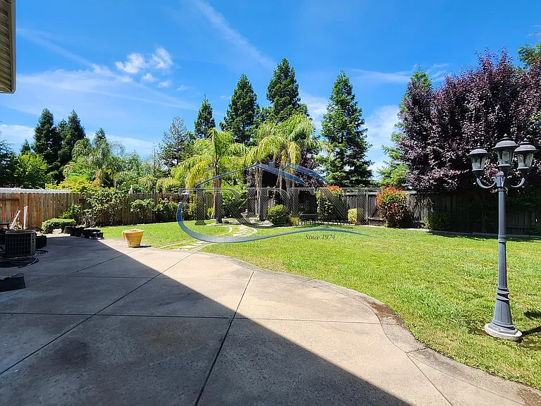 1218 Galston Dr — Photo 26