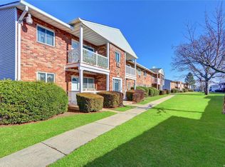 55 Adams Rd APT 1A, Central Islip, NY 11722