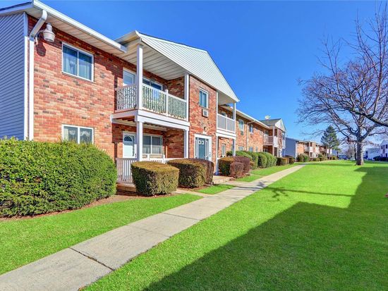 55 Adams Road #1A, Central Islip, NY 11722