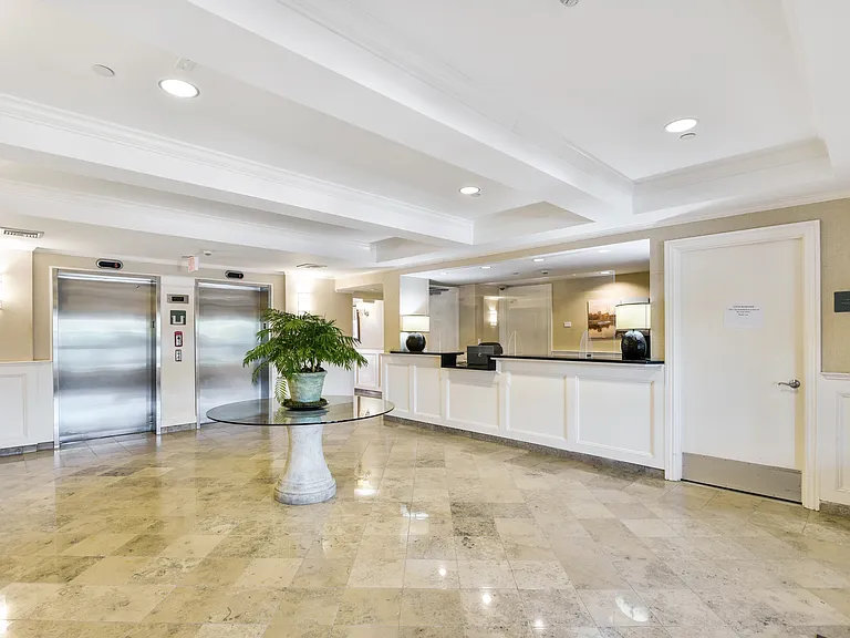 Concierge lobby