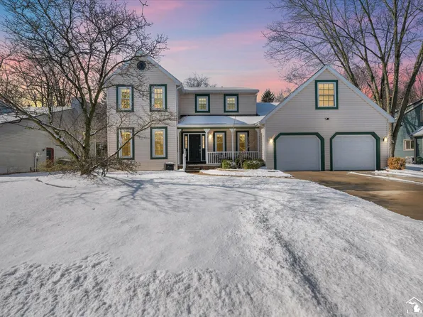 7297 Forest Valley Rd, Lambertville, MI 48144