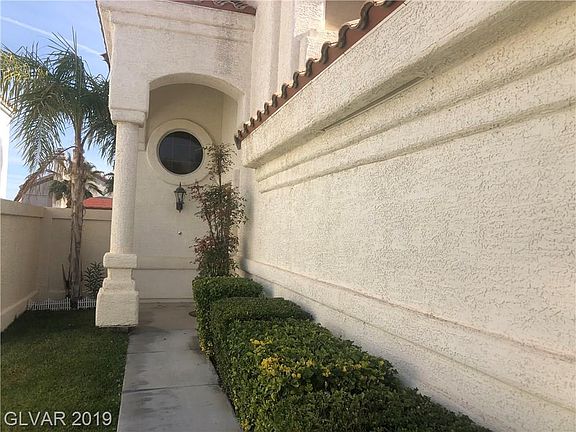 5th image of 1348 Lucia Dr