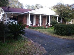 5715 1st St, Satsuma, AL 36572