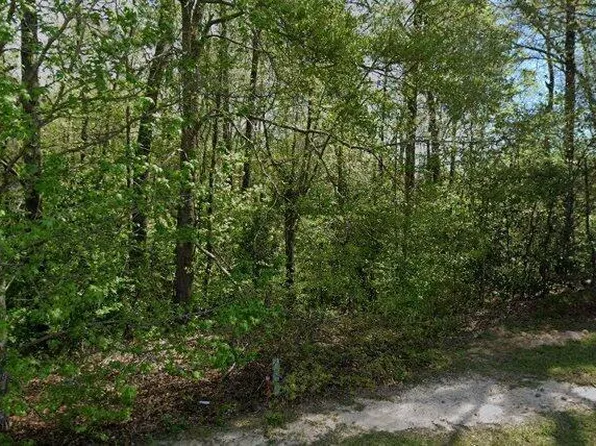 109 Oakview Club Dr, Macon, GA 31216