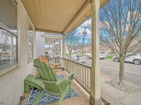 2nd image of 304 Essex St