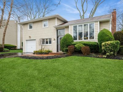 12 Jane Drive, Old Bethpage, NY, 11804