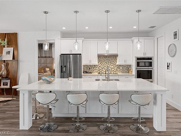 5th image of 3818 NW 23rd St