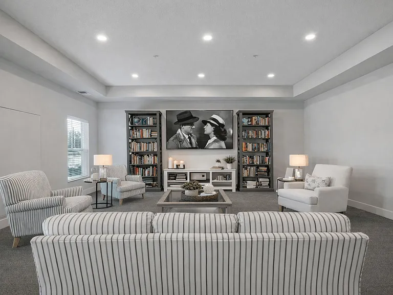 The Hendrickson — Photo 12
