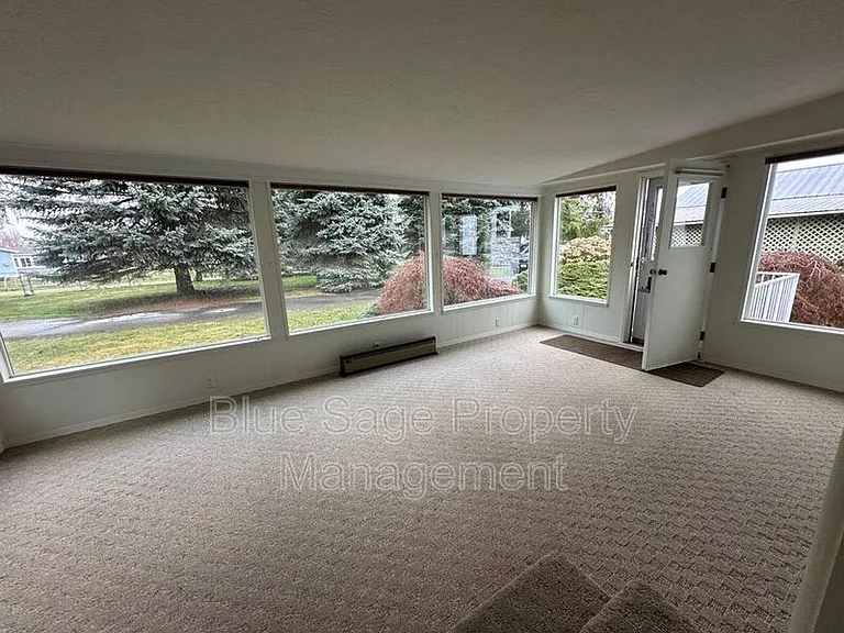 241 Evans Rd — Photo 4
